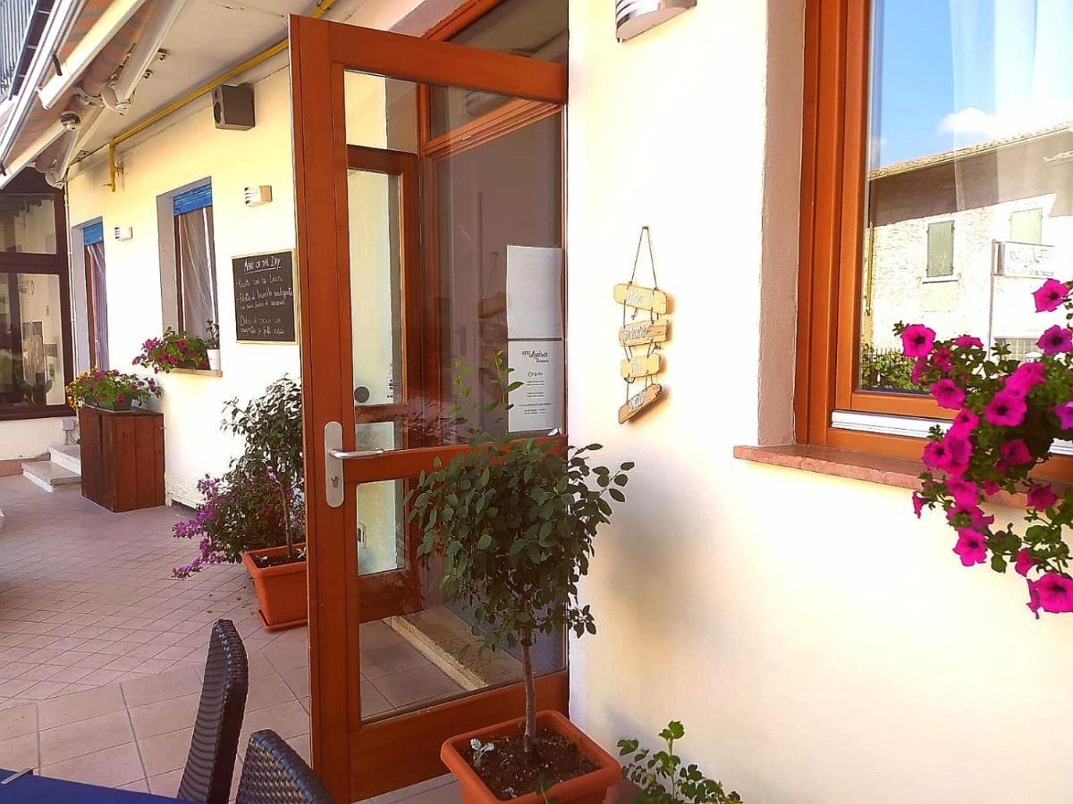 Hotel Luisa Brenzone sul Garda Luaran gambar