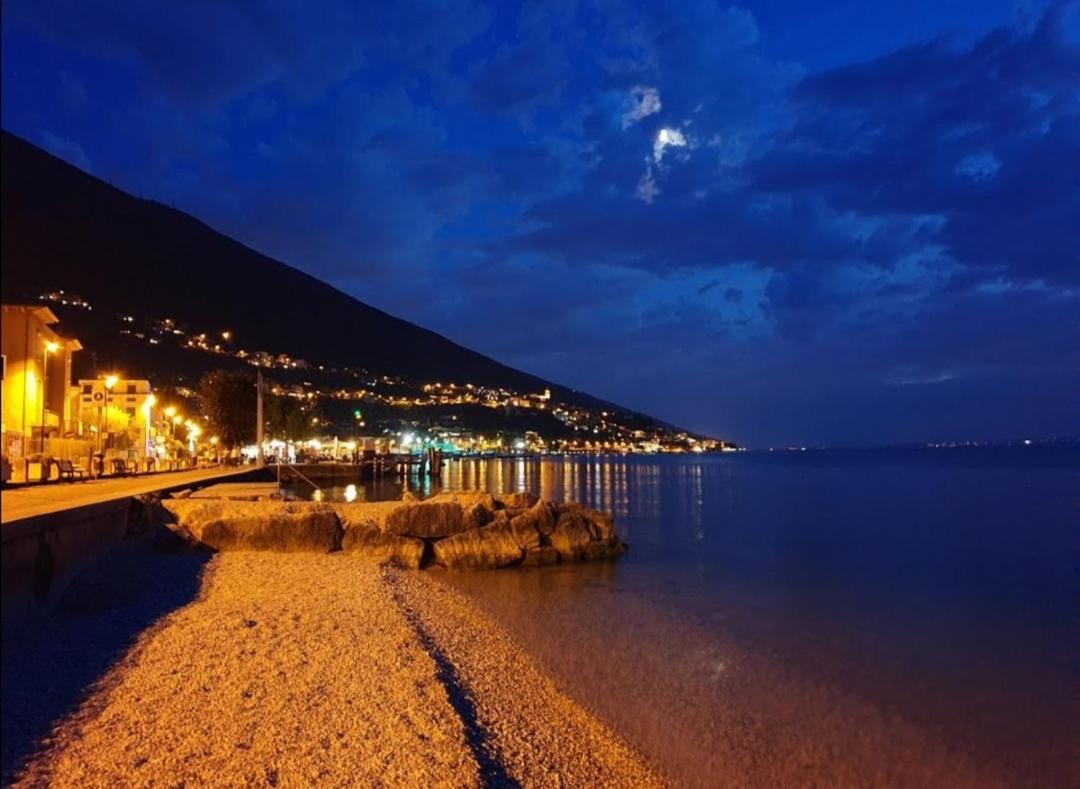 Hotel Luisa Brenzone sul Garda Luaran gambar