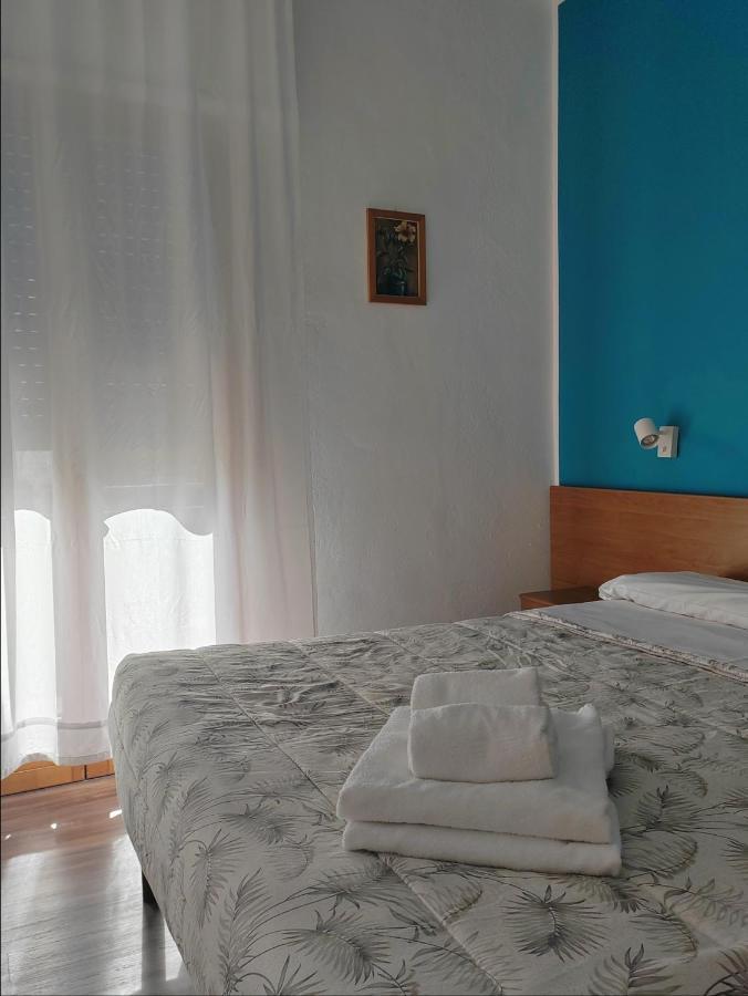 Hotel Luisa Brenzone sul Garda Luaran gambar