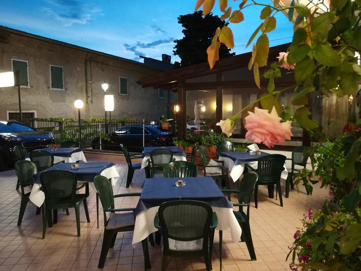 Hotel Luisa Brenzone sul Garda Luaran gambar